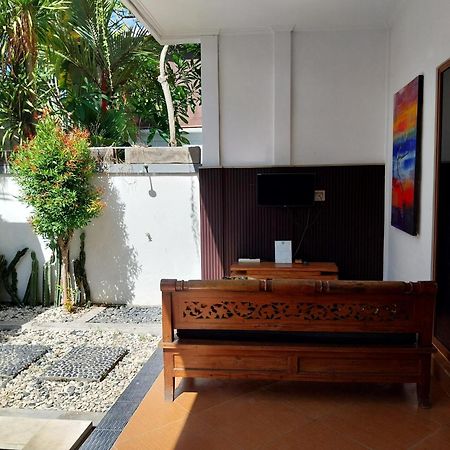 Umah Kita Apartment Seminyak  Exterior photo
