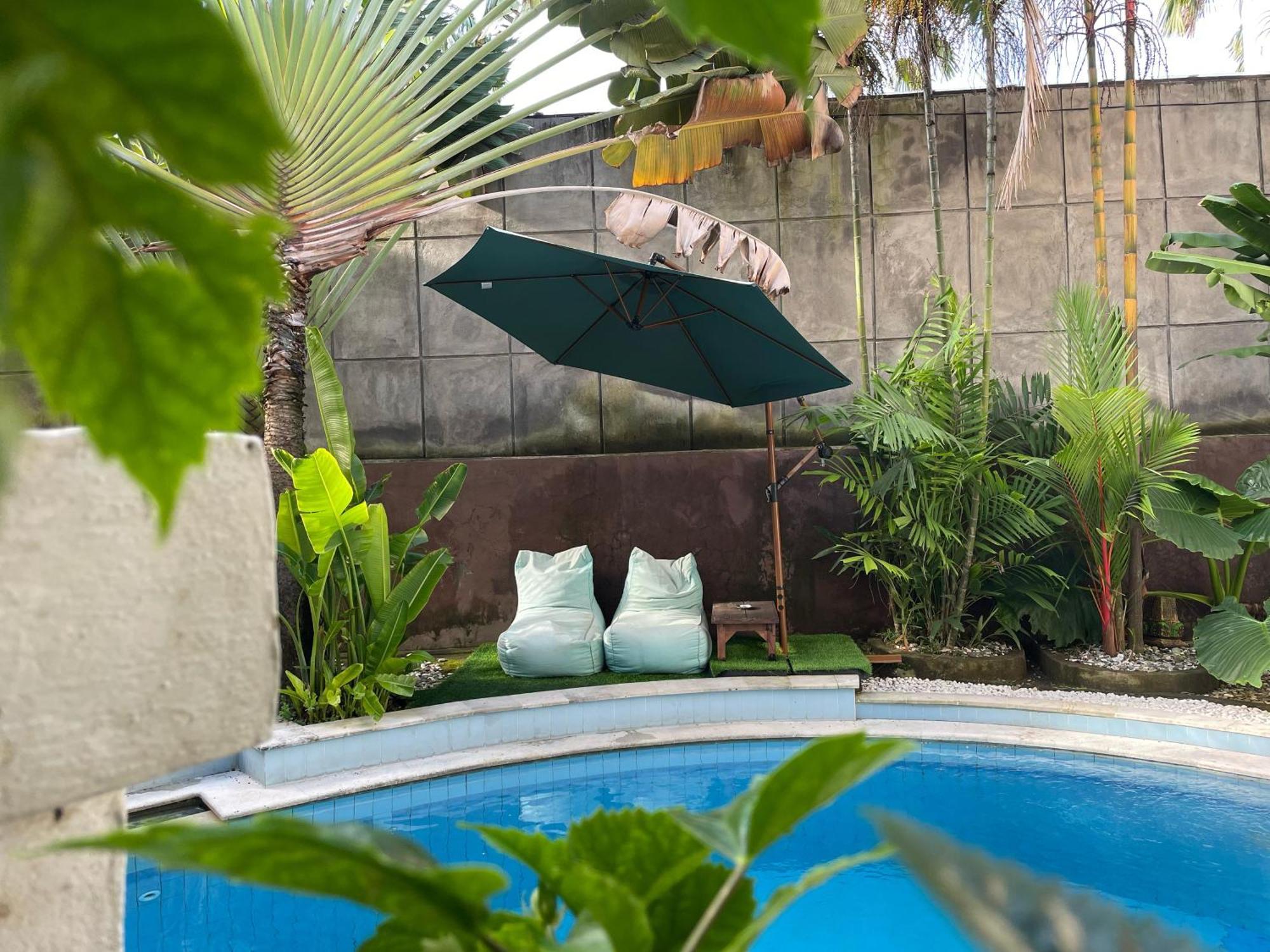 Umah Kita Apartment Seminyak  Exterior photo